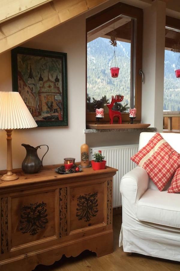 Ferienwohnung Mansarda Dolomiti Oberrasen Exterior foto